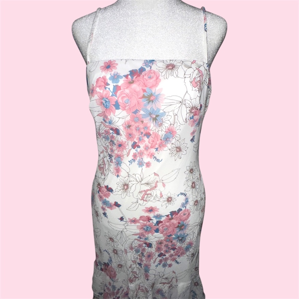 Y2K Floral Ruffle Dress - Picture 2 of 6